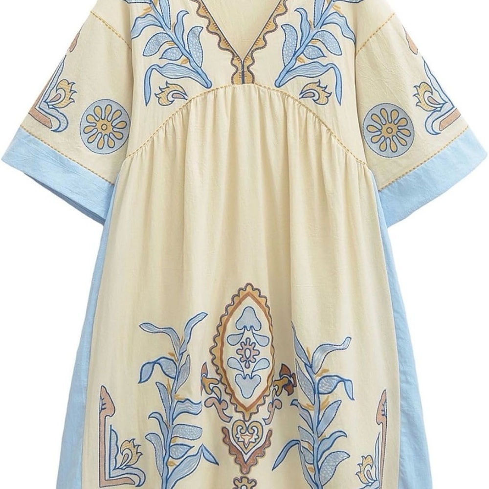 BlueVELVET Bohemian Embroidered Dress/Tunic size S/M P2P 22’